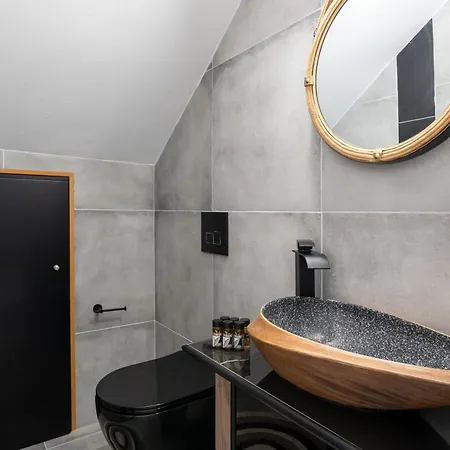 Villa Hideaway Jaliszósz